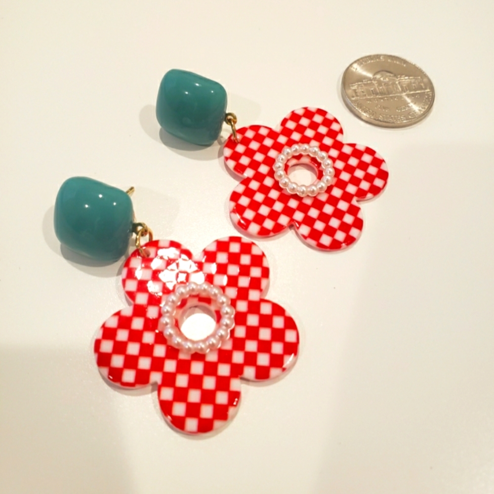 New Christmas holiday earrings